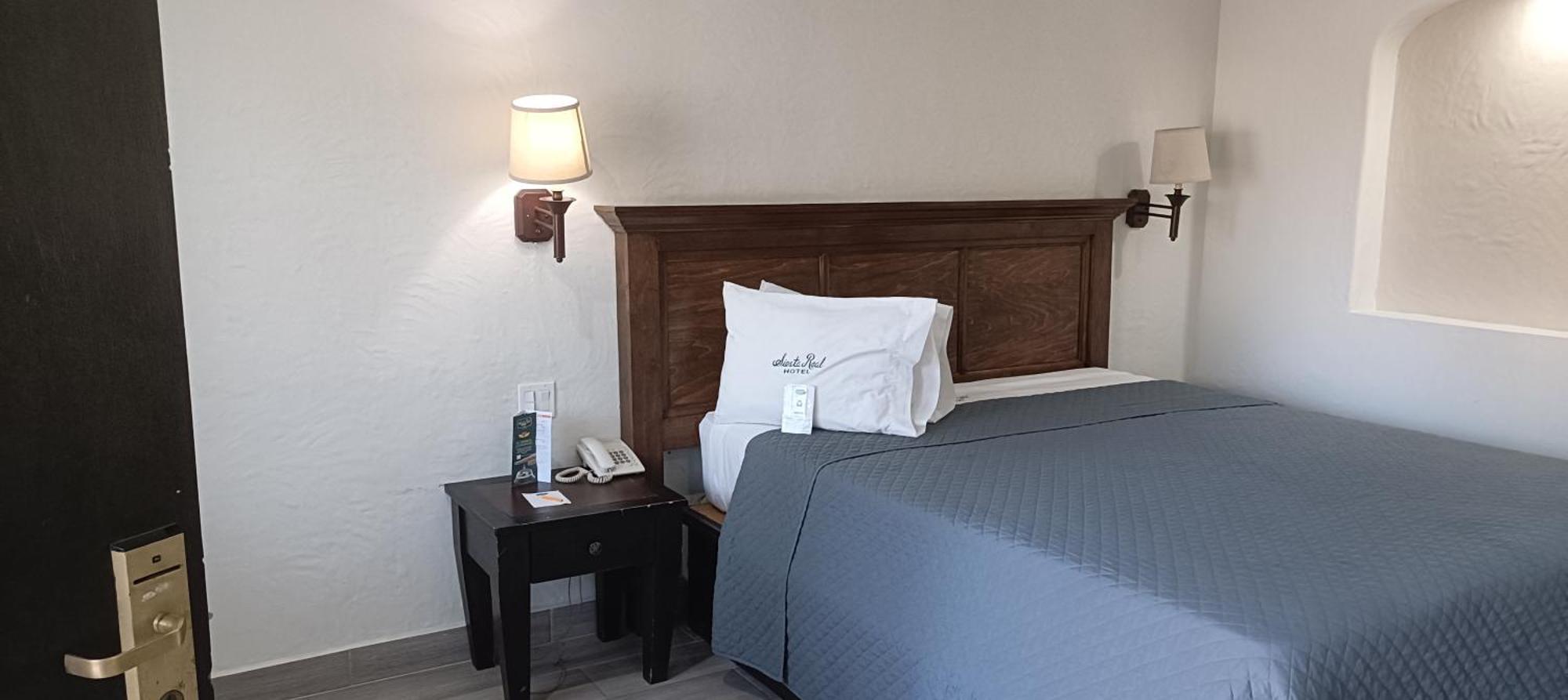 Hotel Siesta Real เม็กซิกาลิ ภายนอก รูปภาพ
