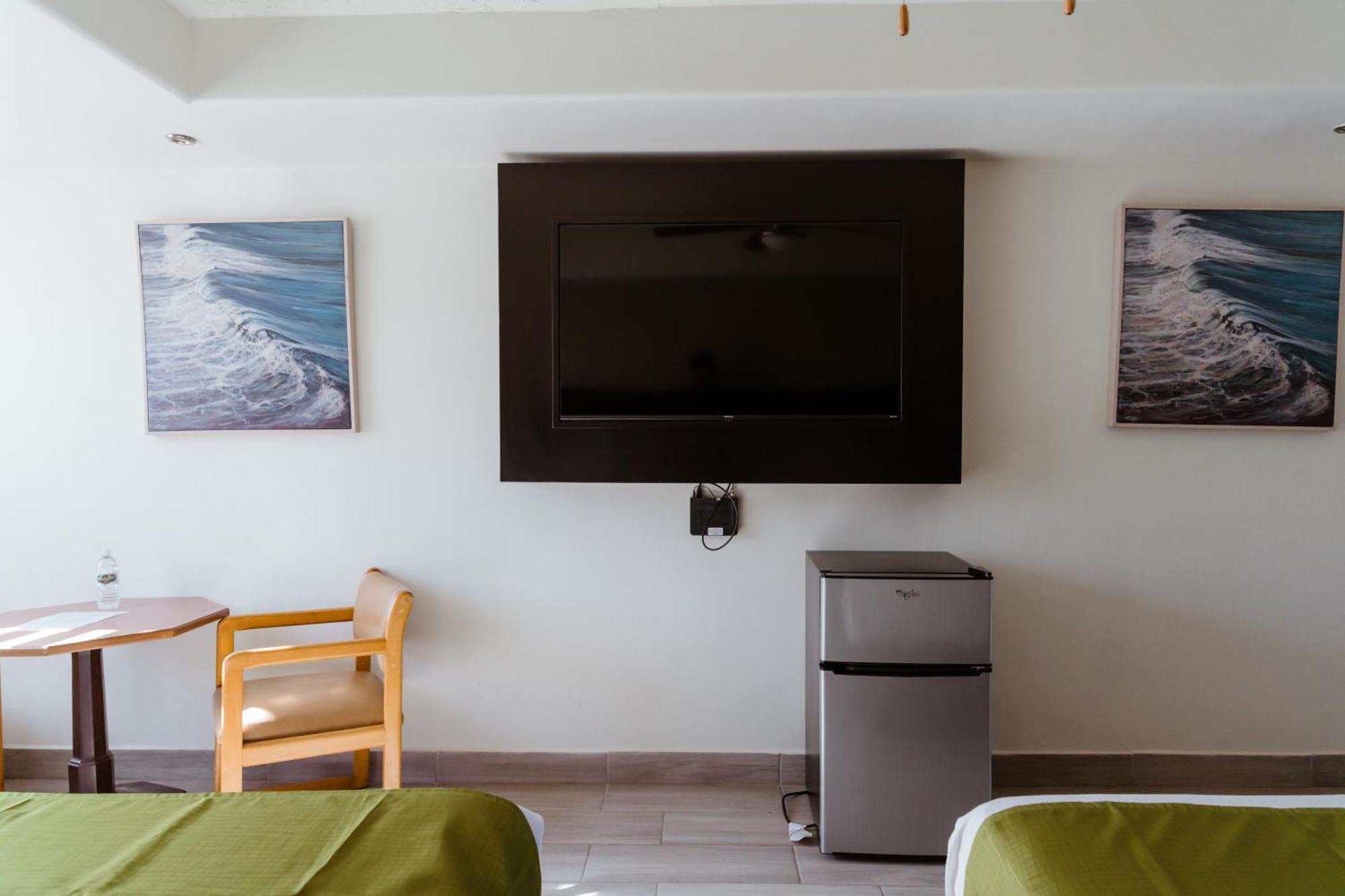 Hotel Siesta Real เม็กซิกาลิ ภายนอก รูปภาพ